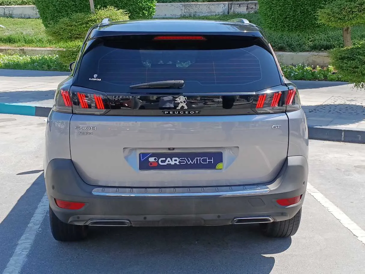 Car image 6