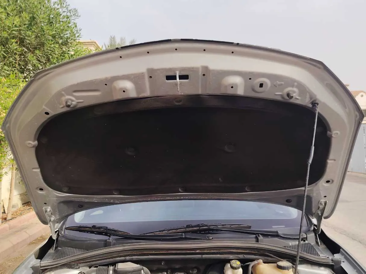 Car image 35