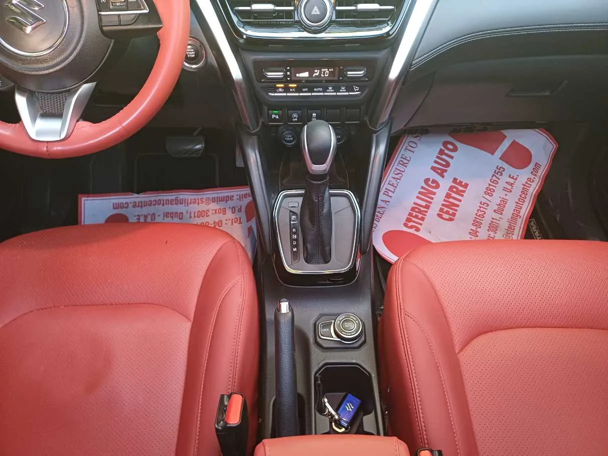 Car image 15