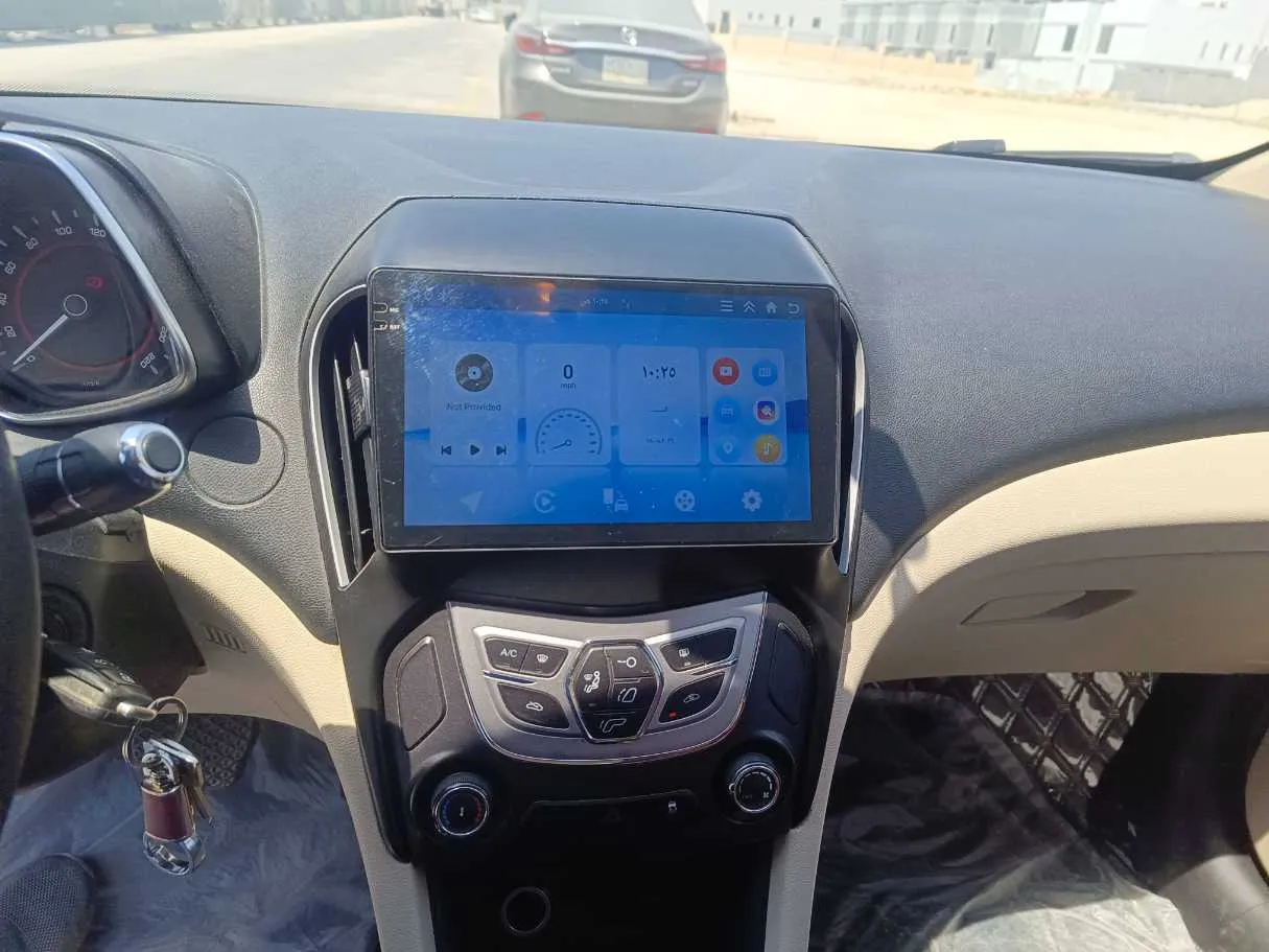Car image 21