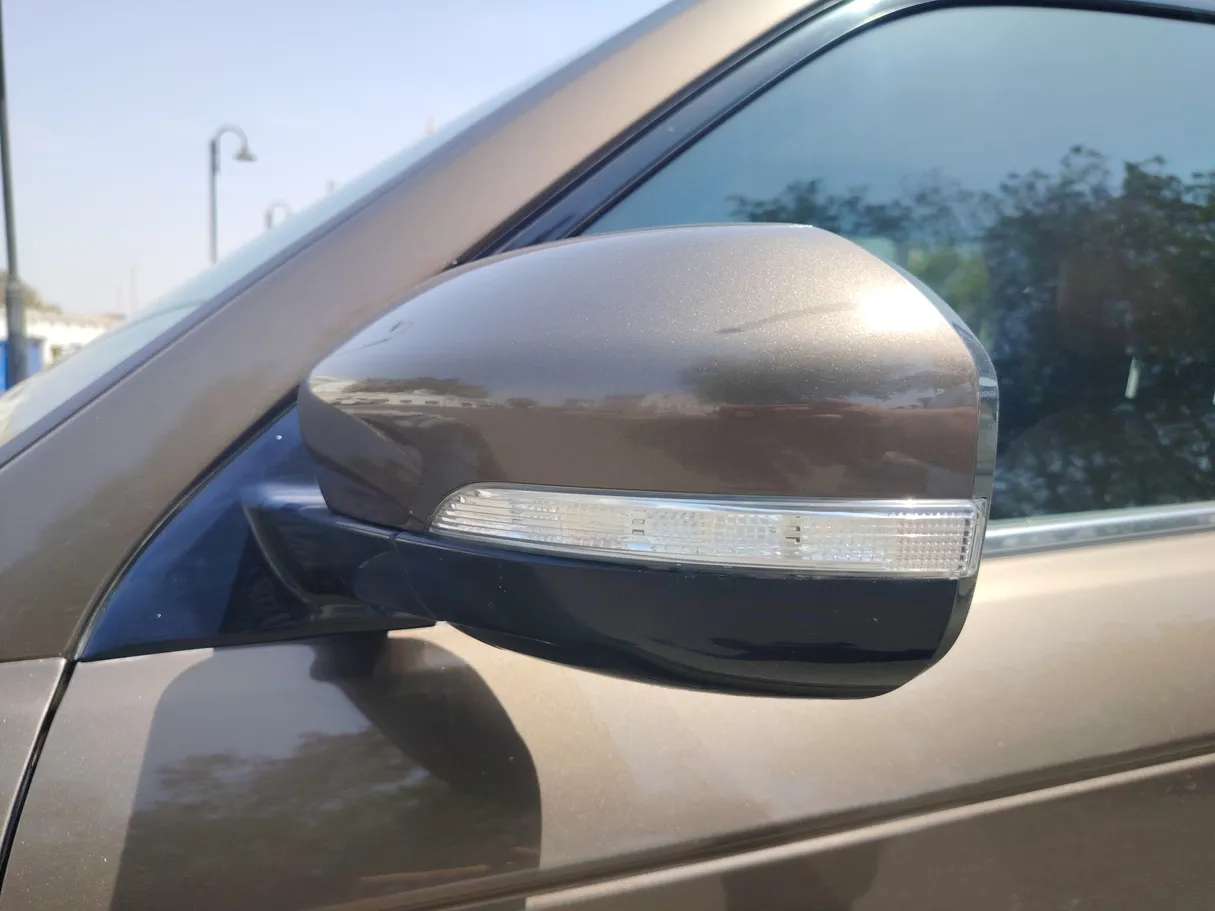 Car image 28