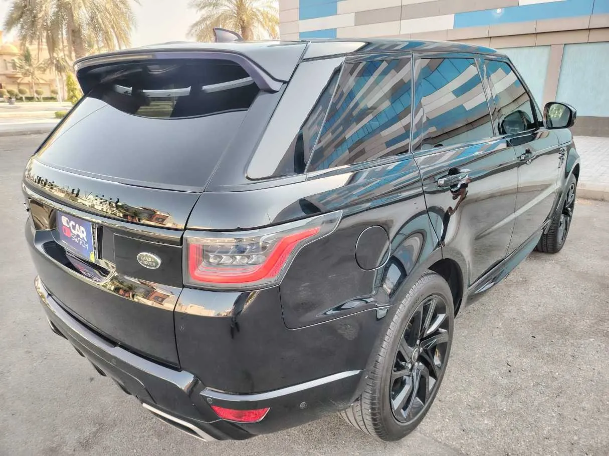 Car image 5