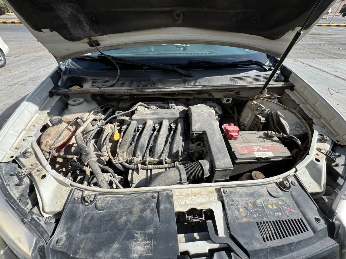 Car image 20