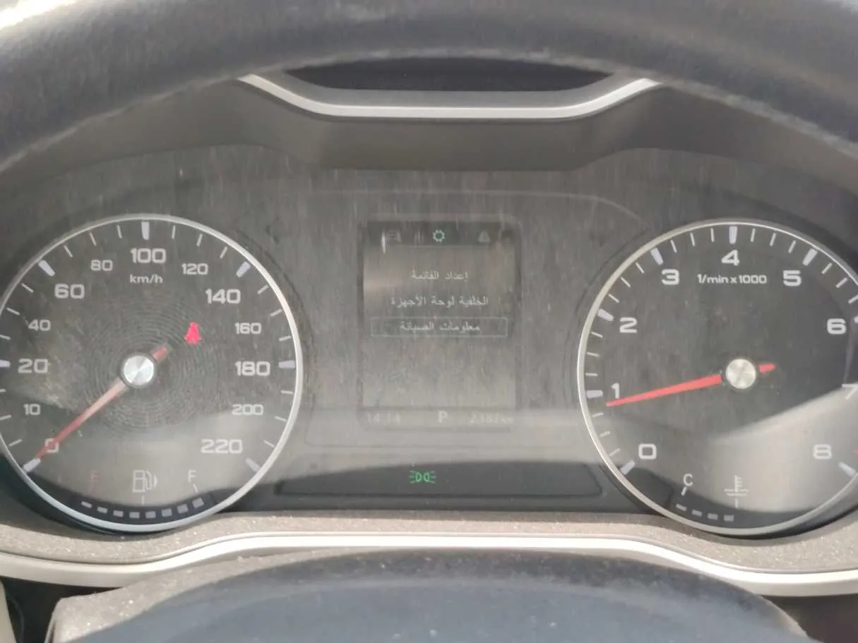 Car image 21