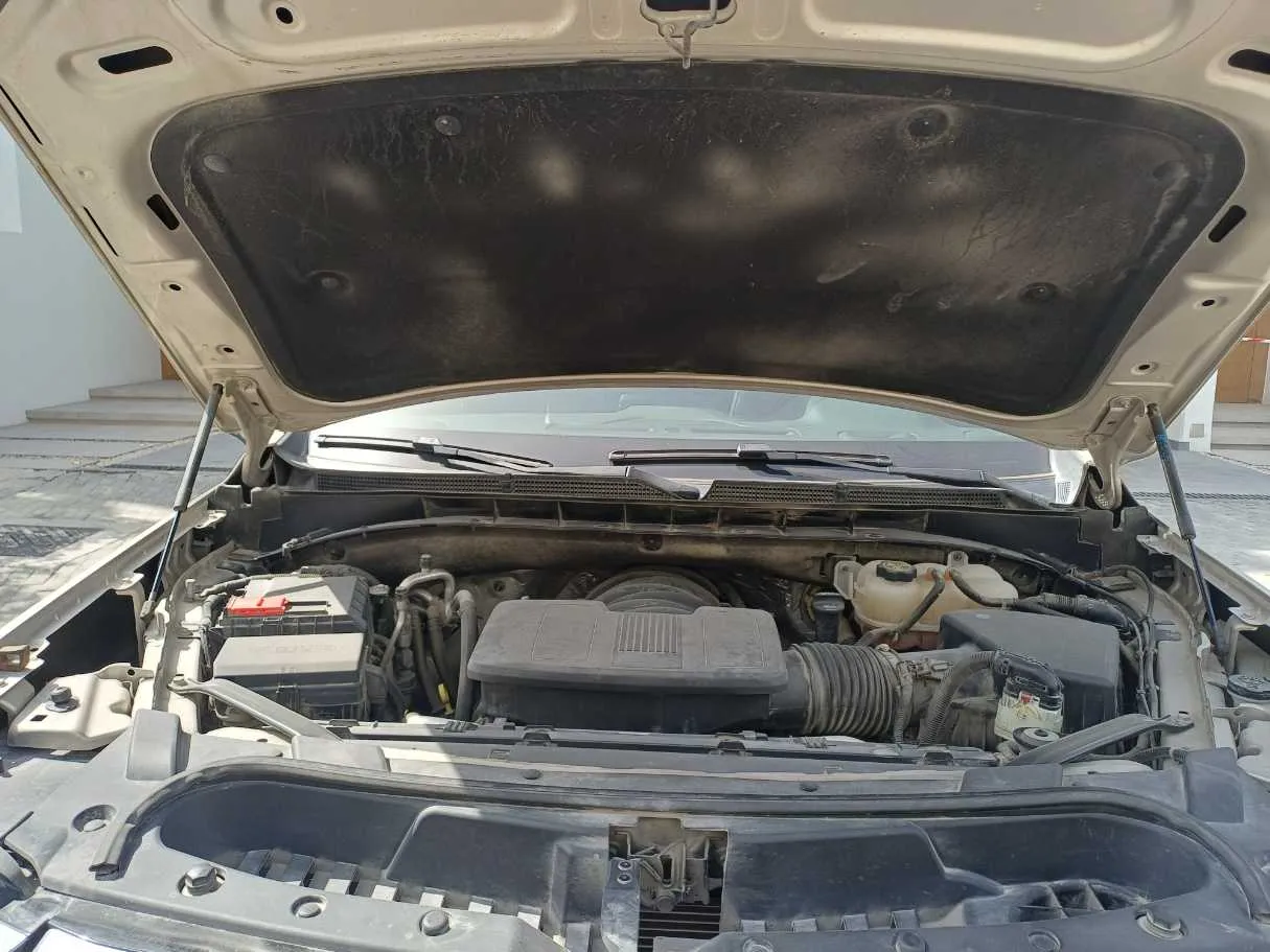 Car image 28