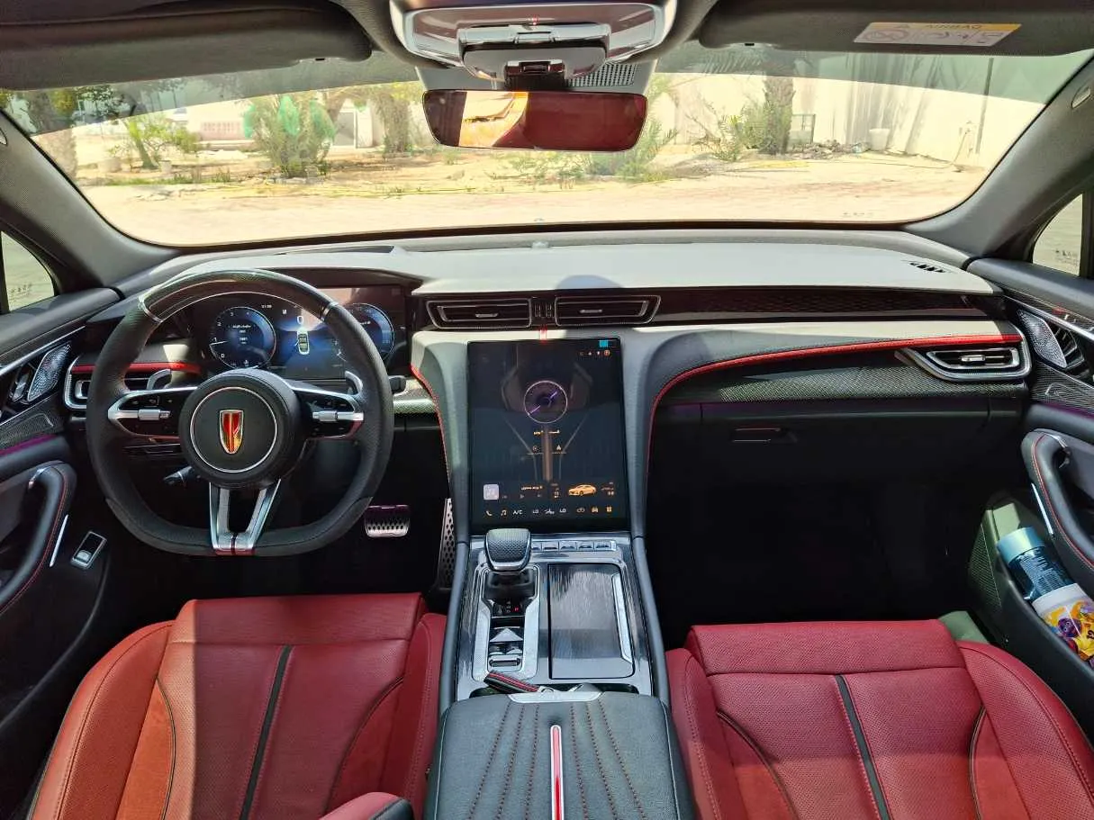 Car image 17