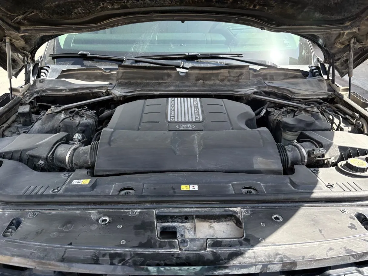 Car image 34
