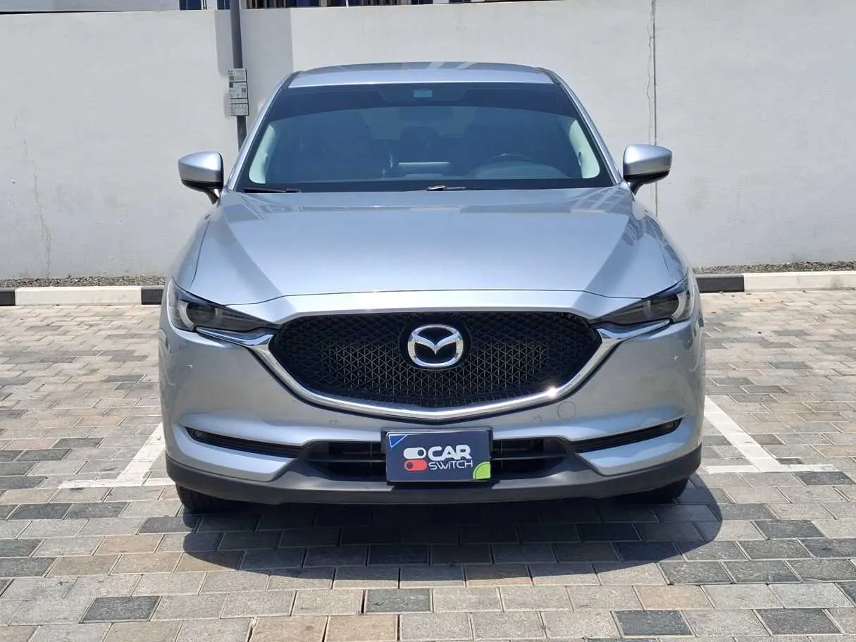 Car image 2