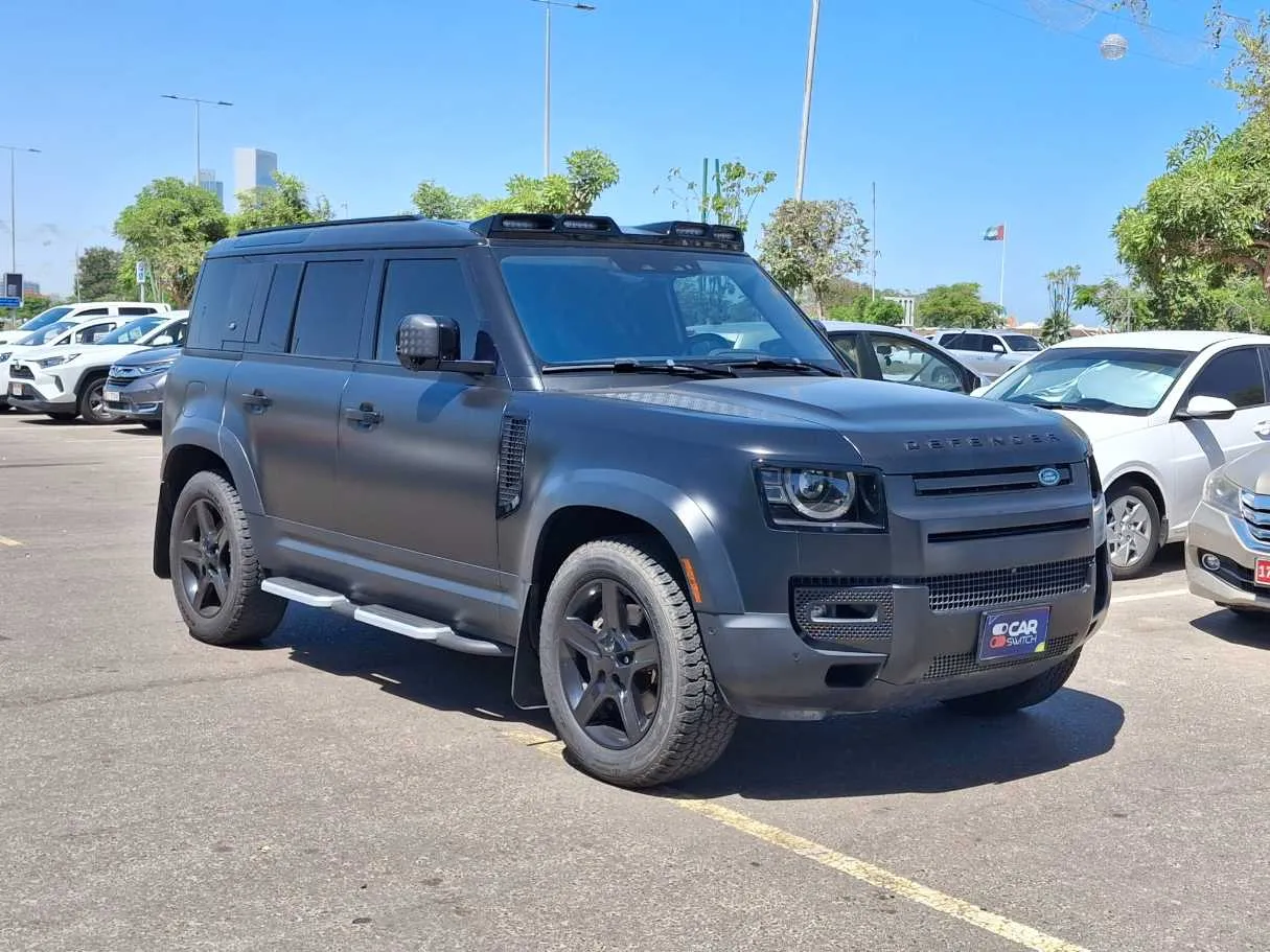 Car image 3