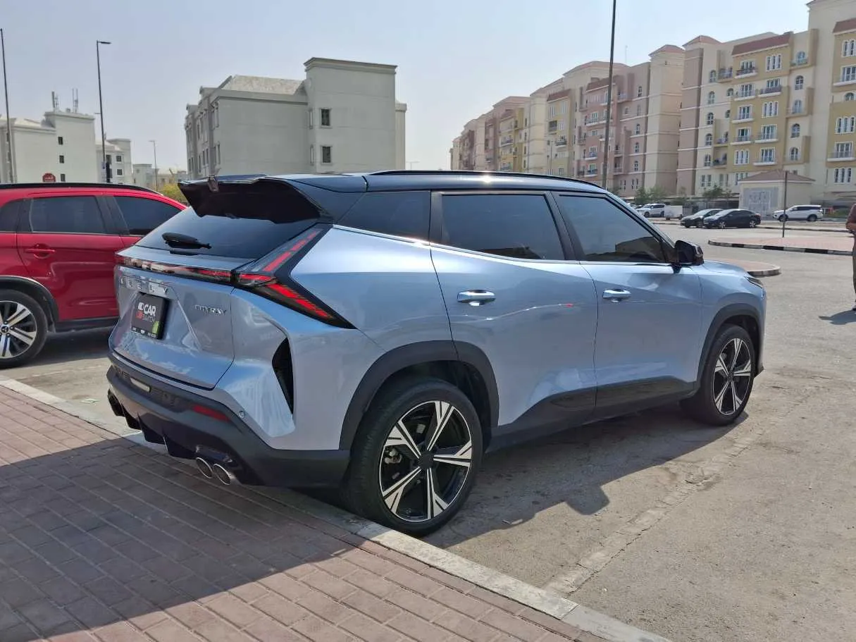 Car image 5