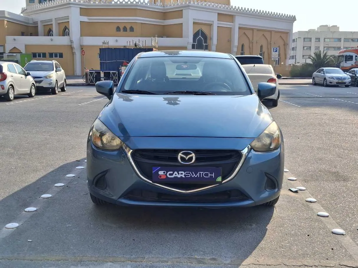 Car image 2