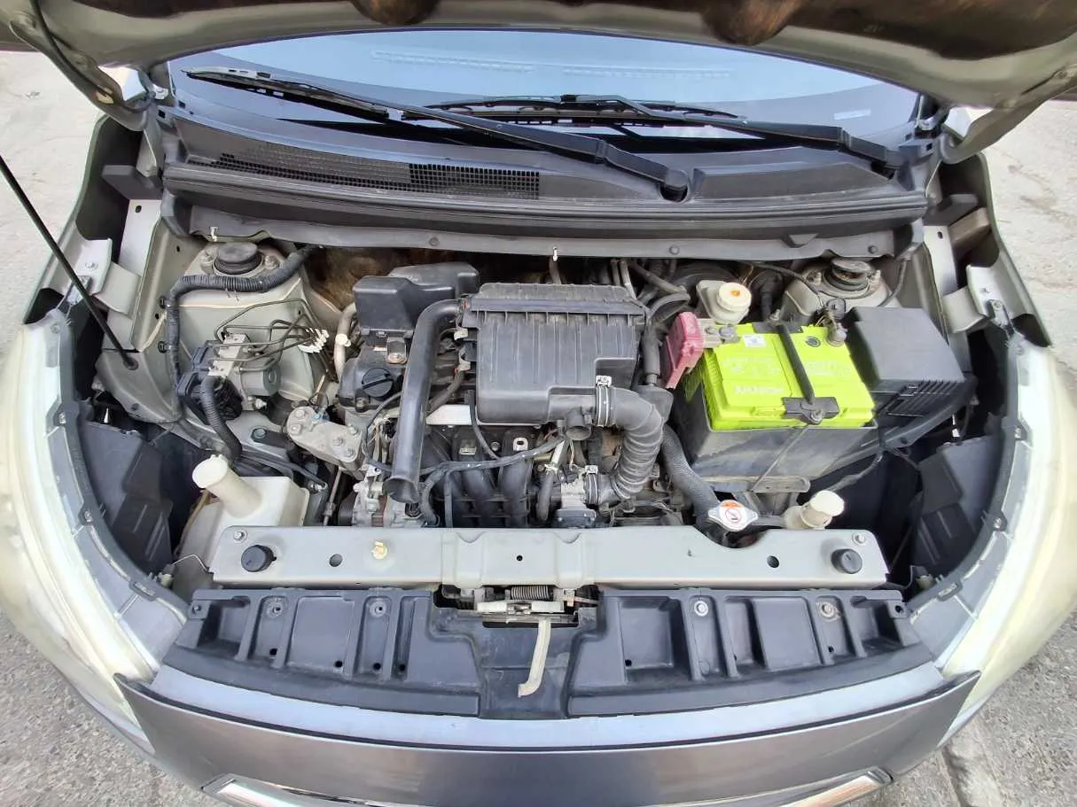 Car image 20