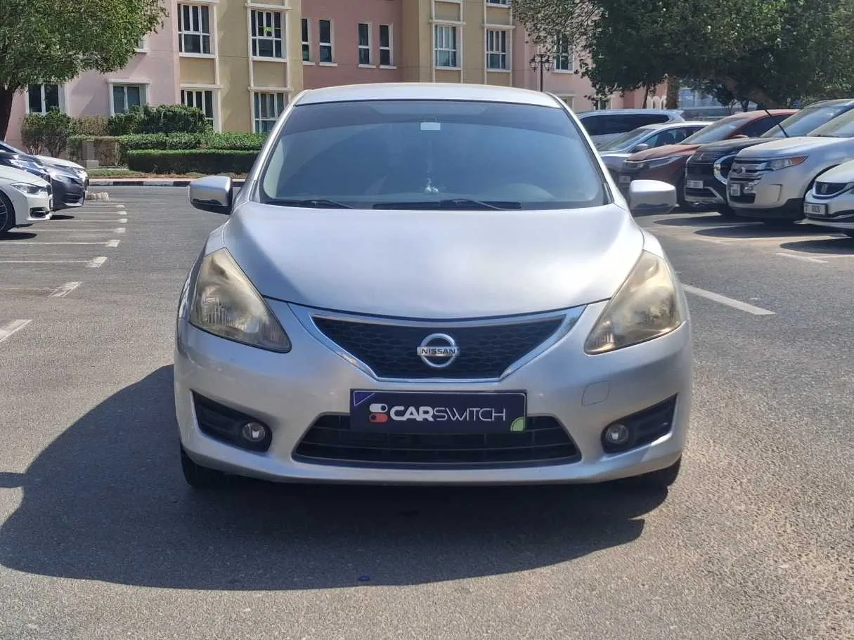 Car image 2