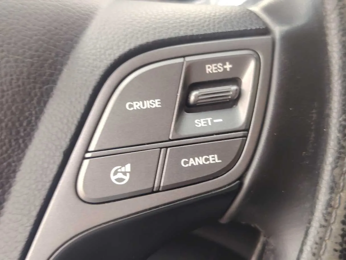 Car image 33
