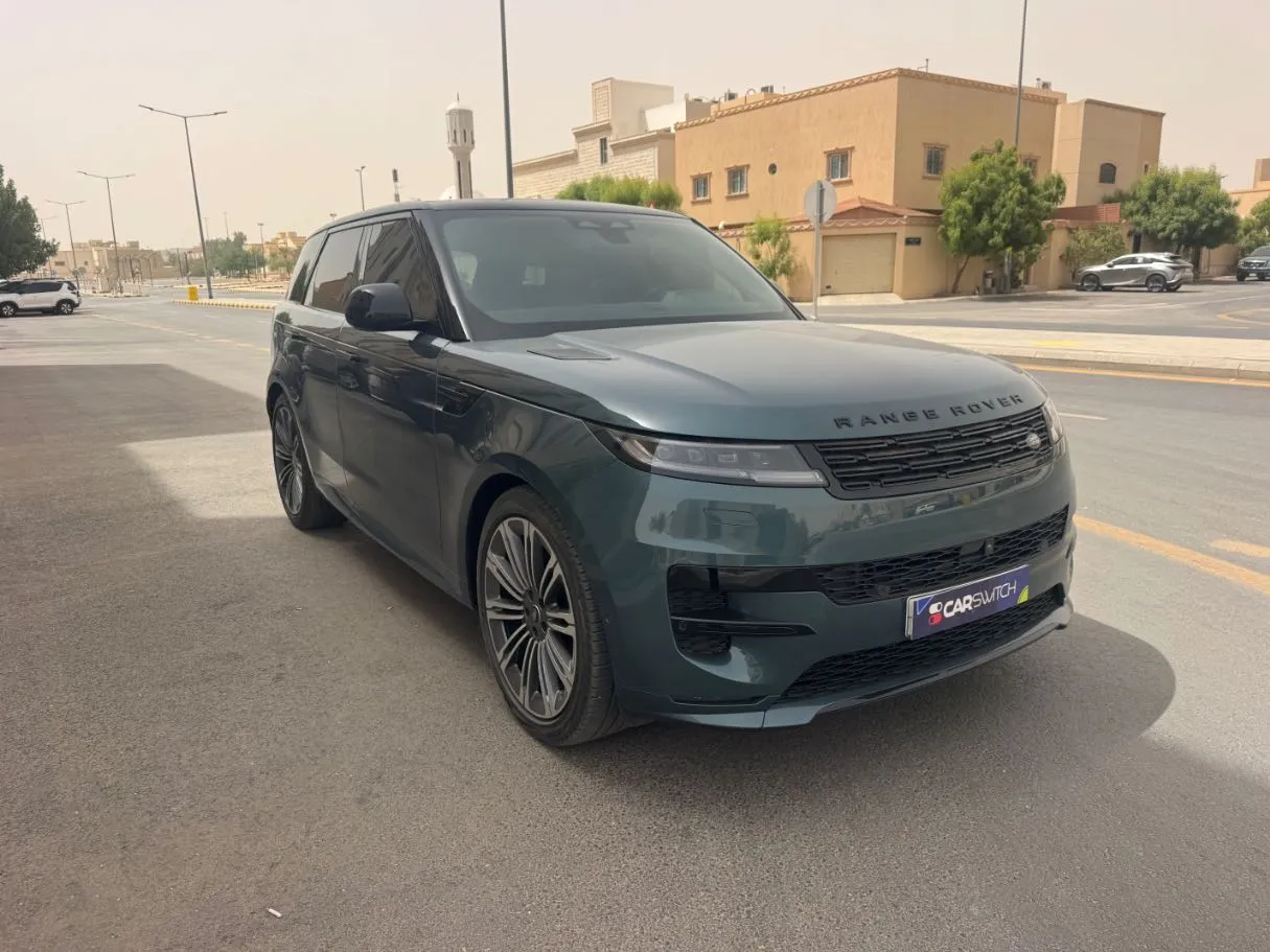 Car image 3