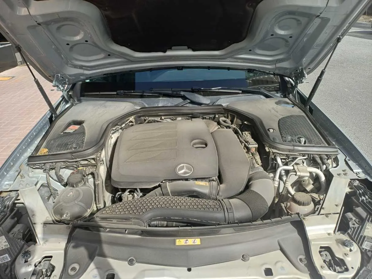 Car image 29