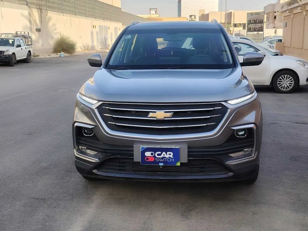 Car image 2
