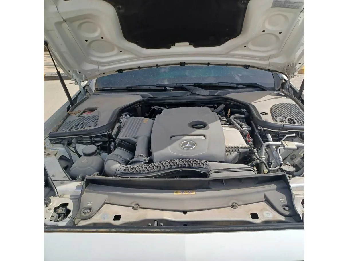 Car image 36