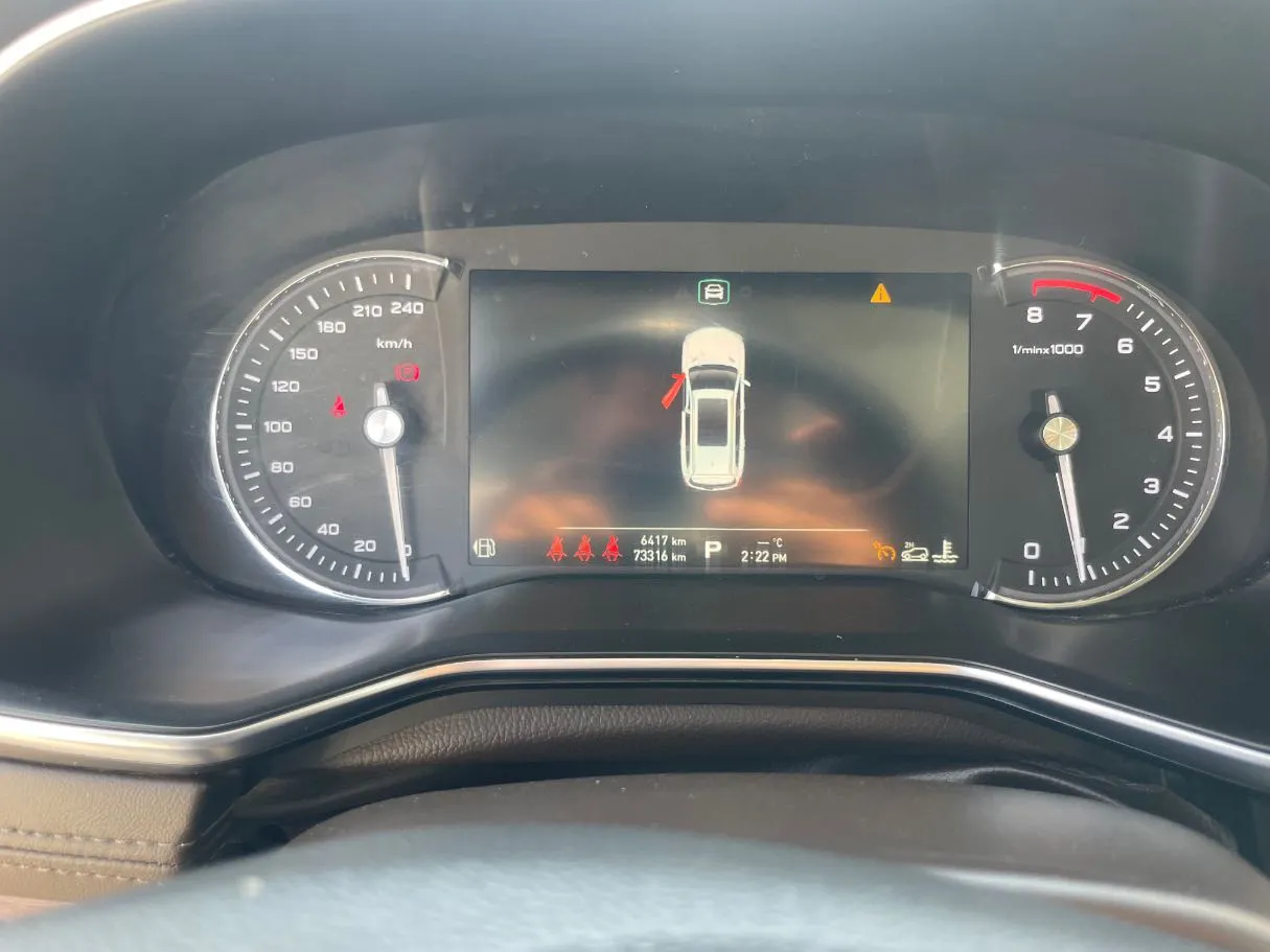 Car image 21