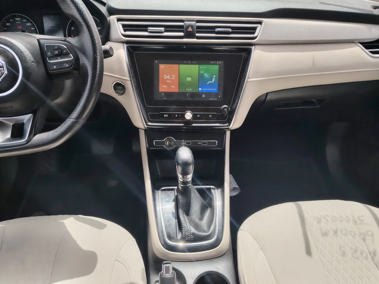 Car image 21