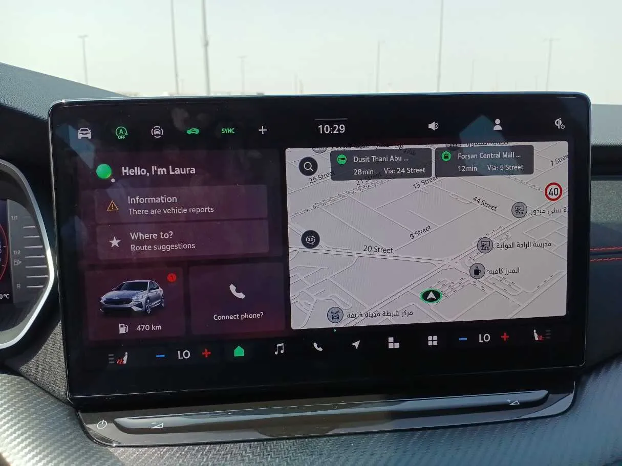 Car image 24