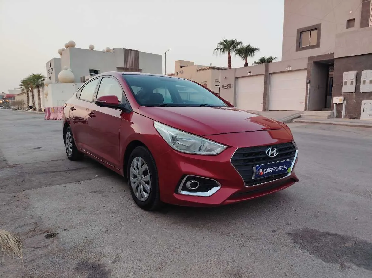 Car image 3