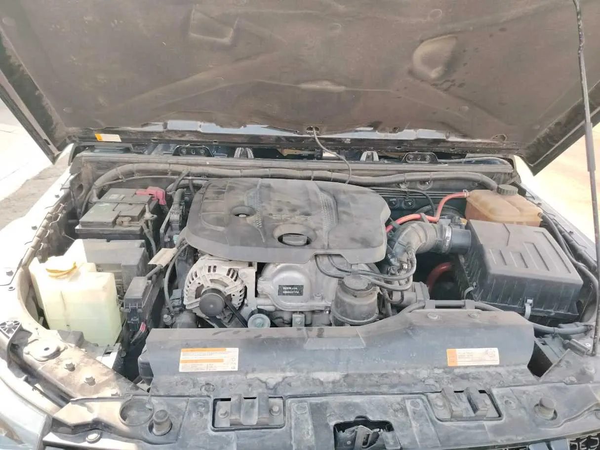 Car image 40