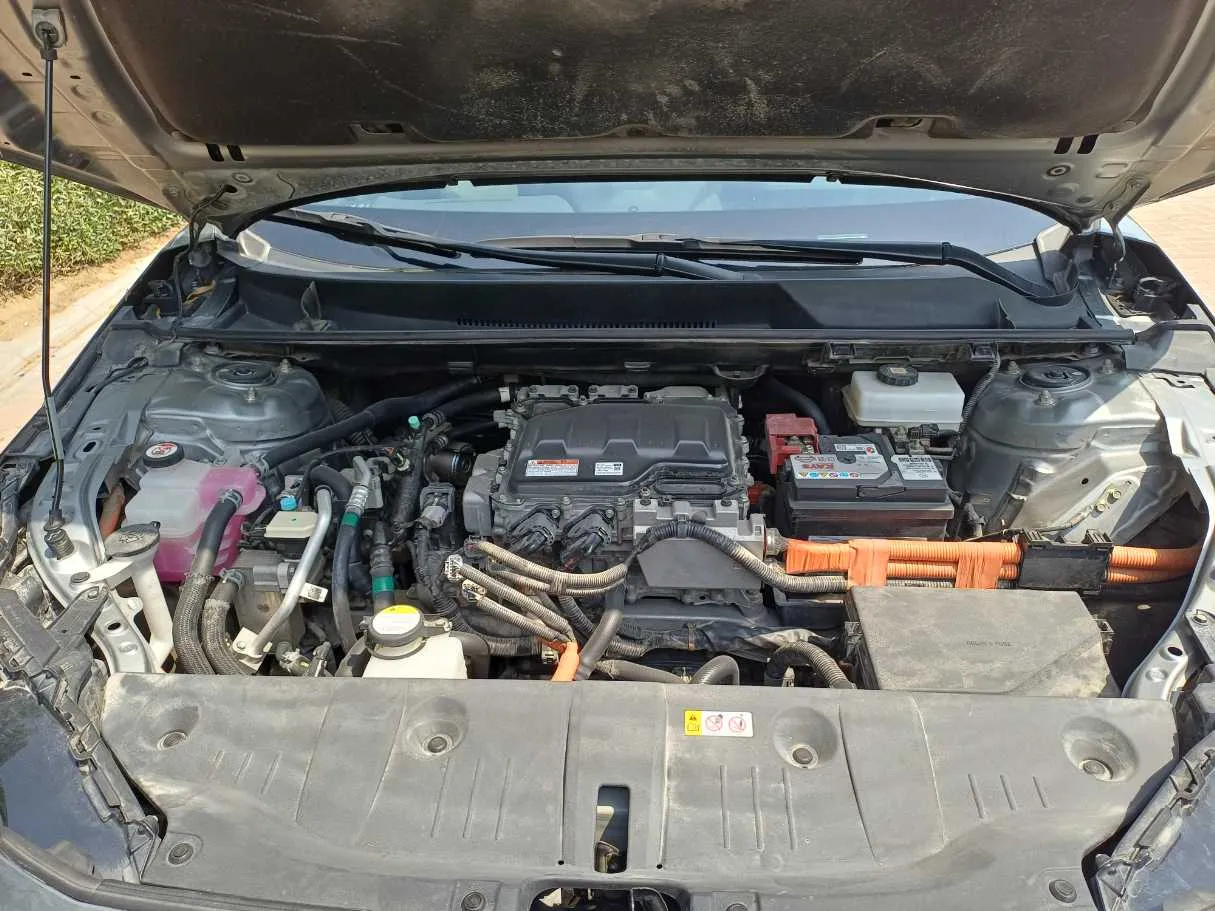 Car image 22