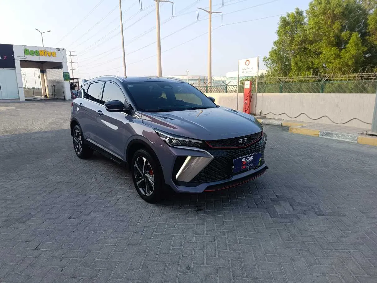 Car image 3