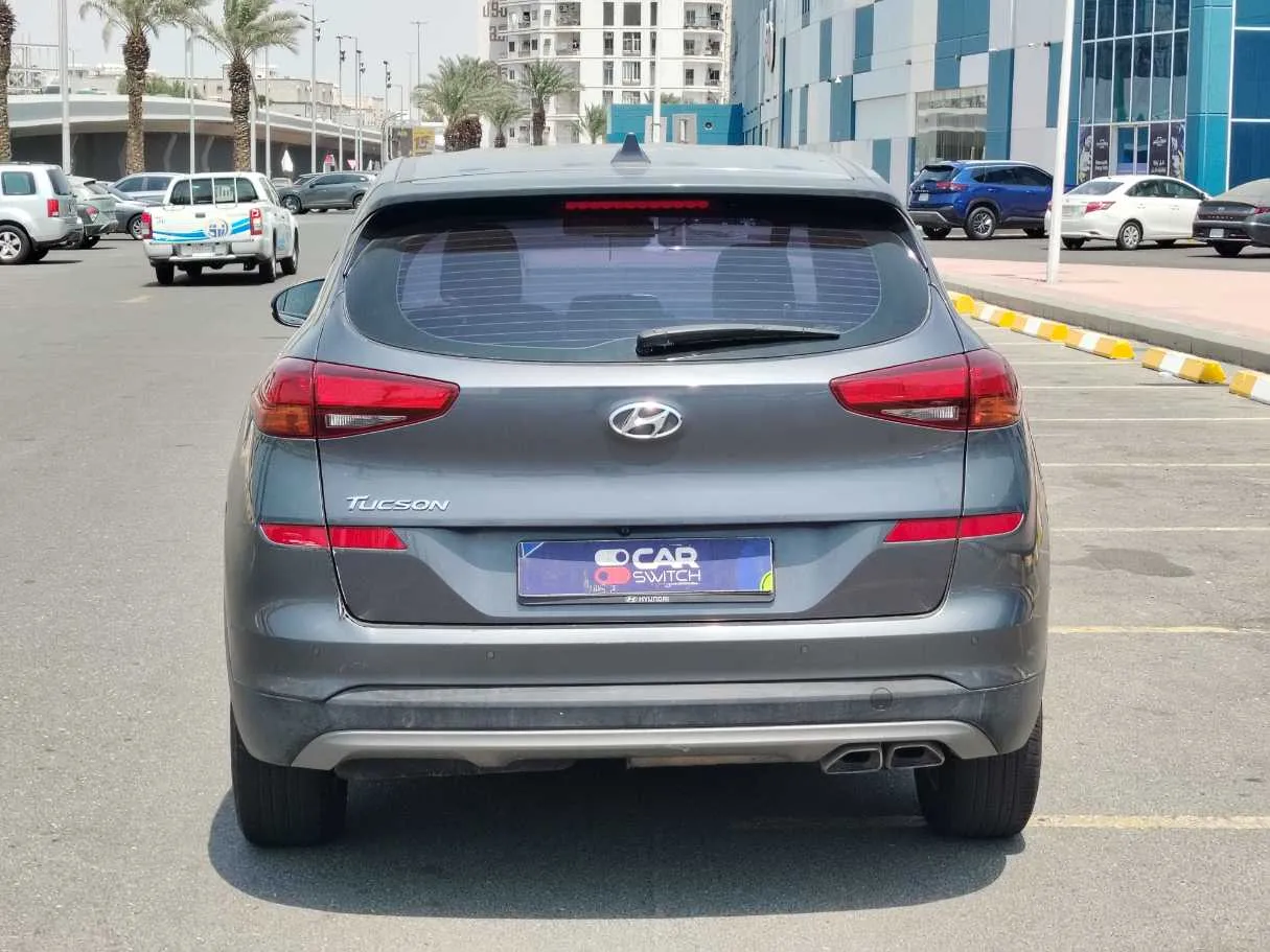 Car image 6
