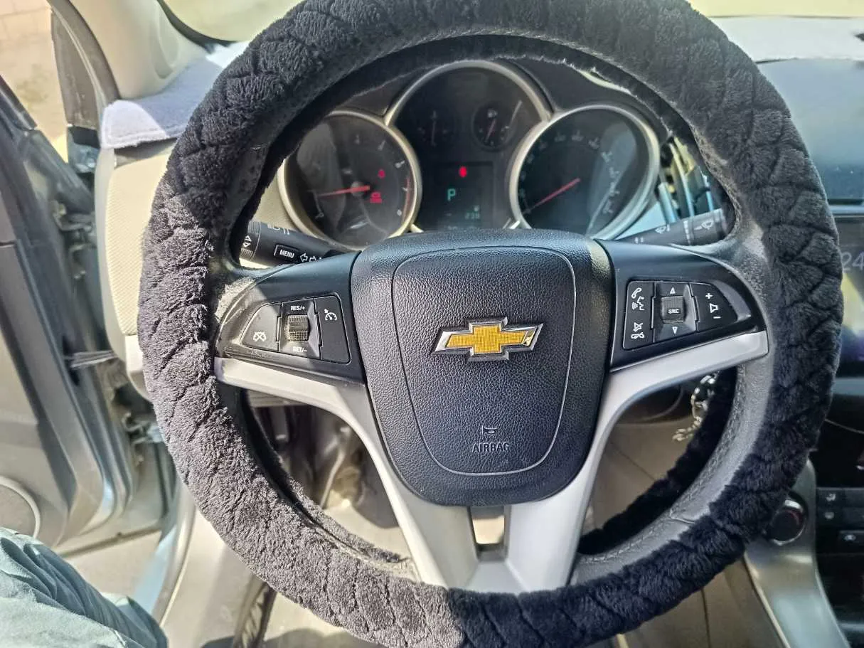 Car image 22