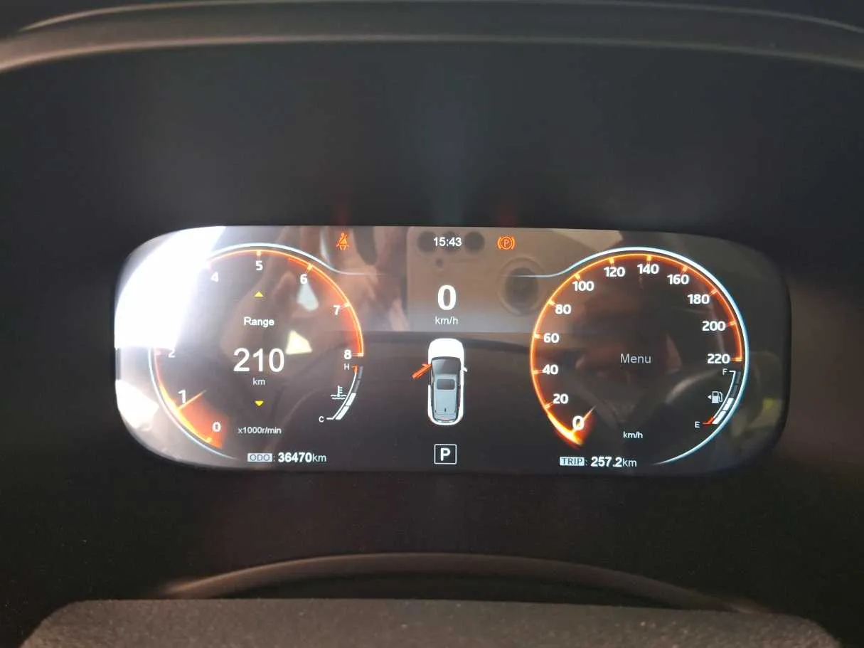 Car image 14