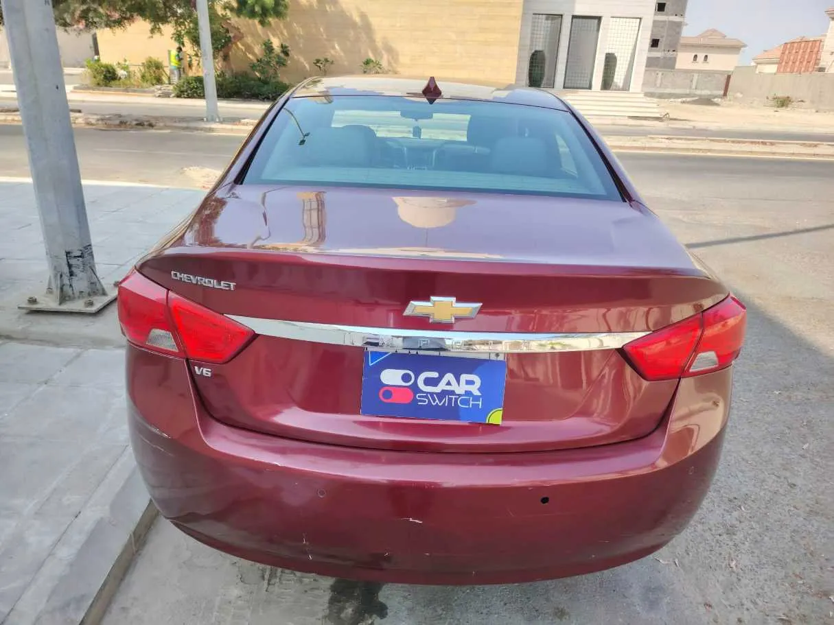 Car image 7