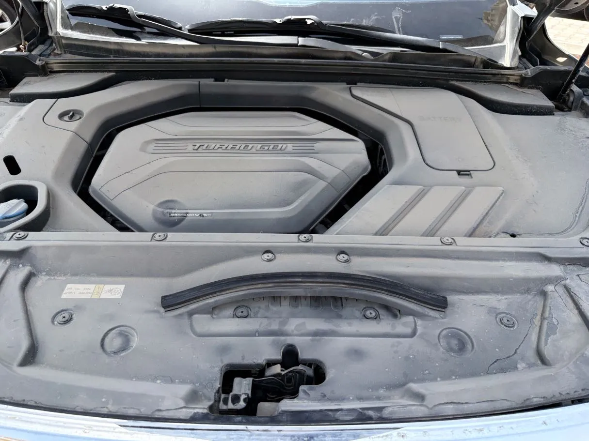 Car image 35