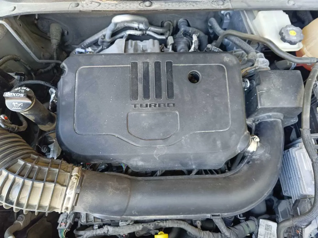 Car image 37