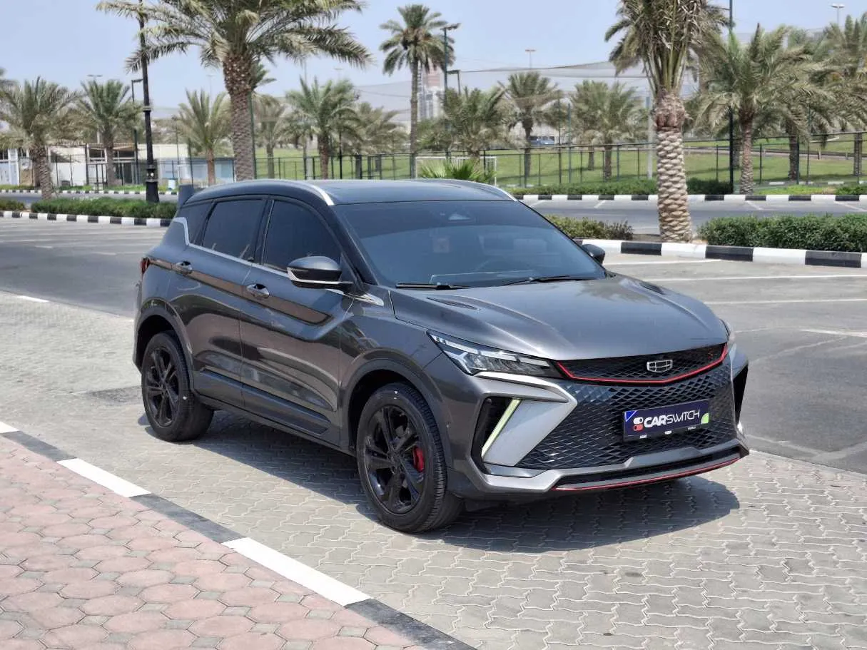 Car image 4