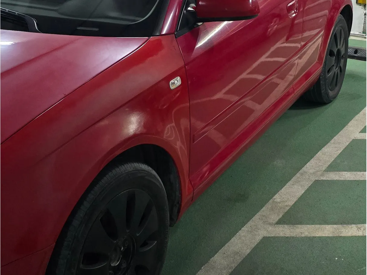 Car image 7