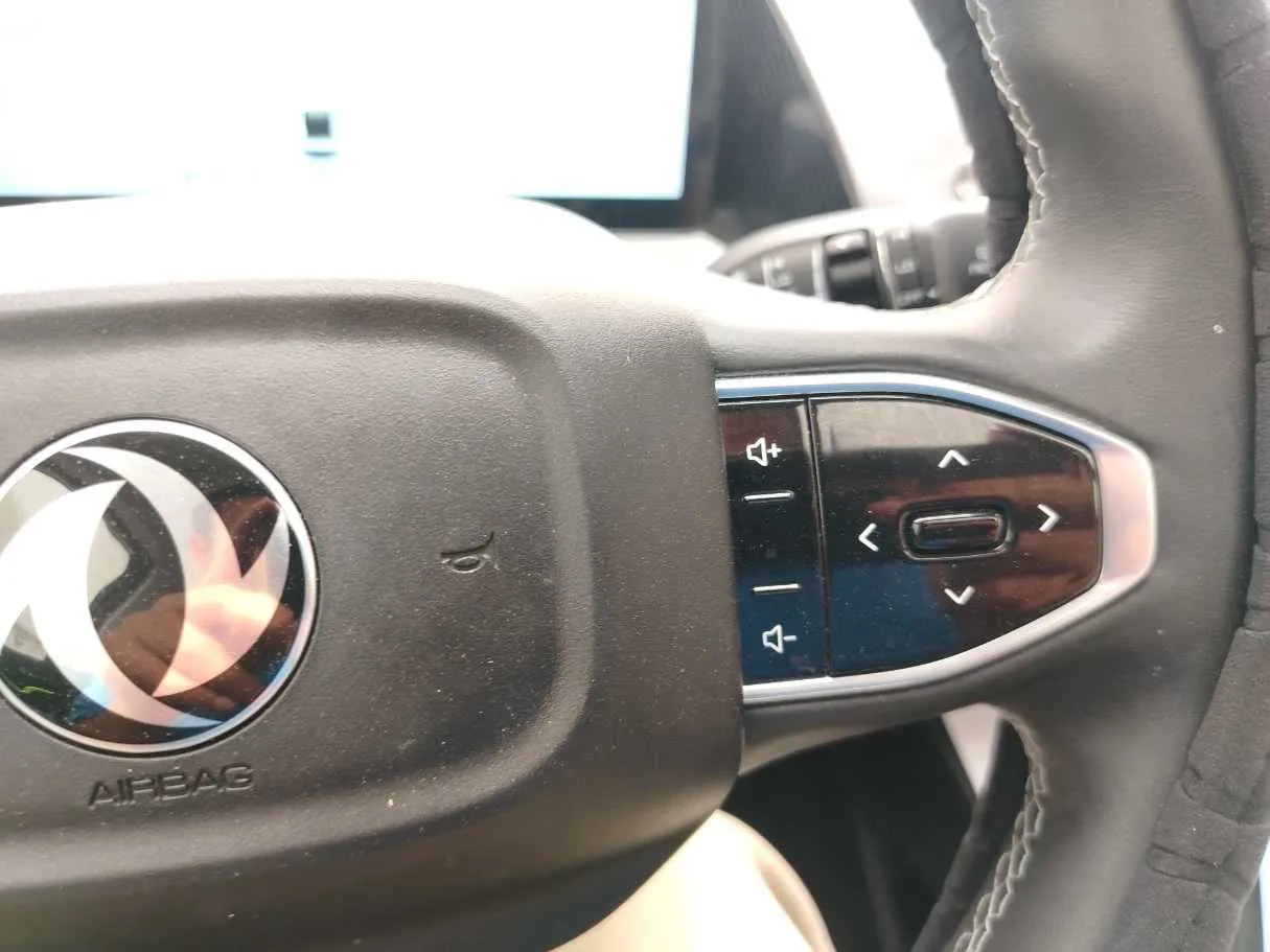 Car image 45