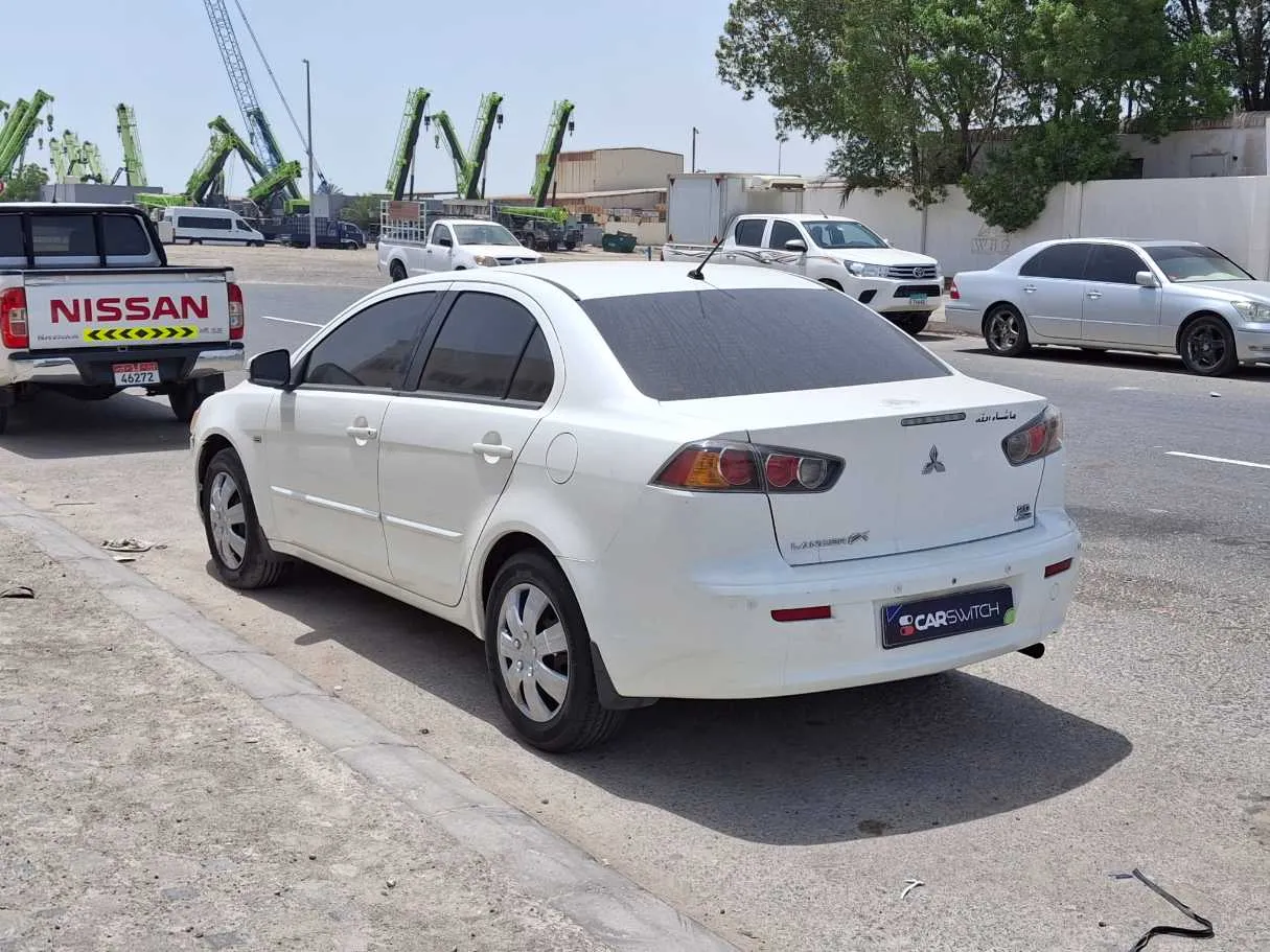 Car image 7