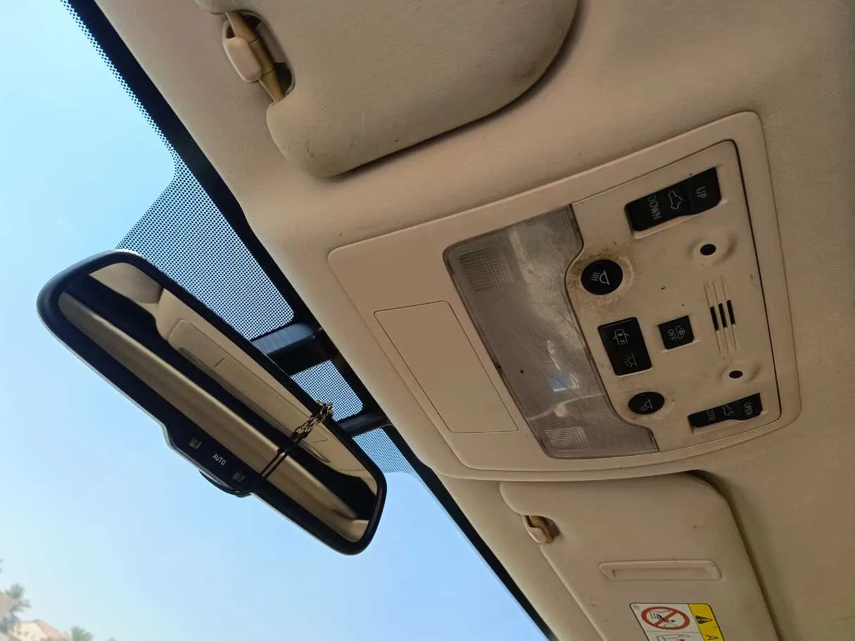 Car image 31