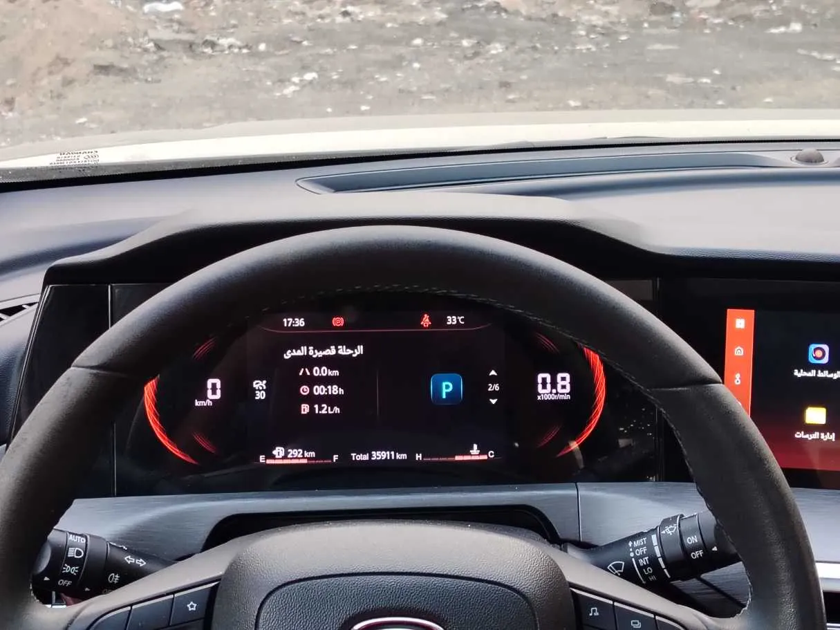 Car image 27
