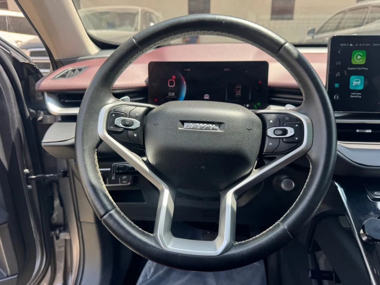 Car image 17