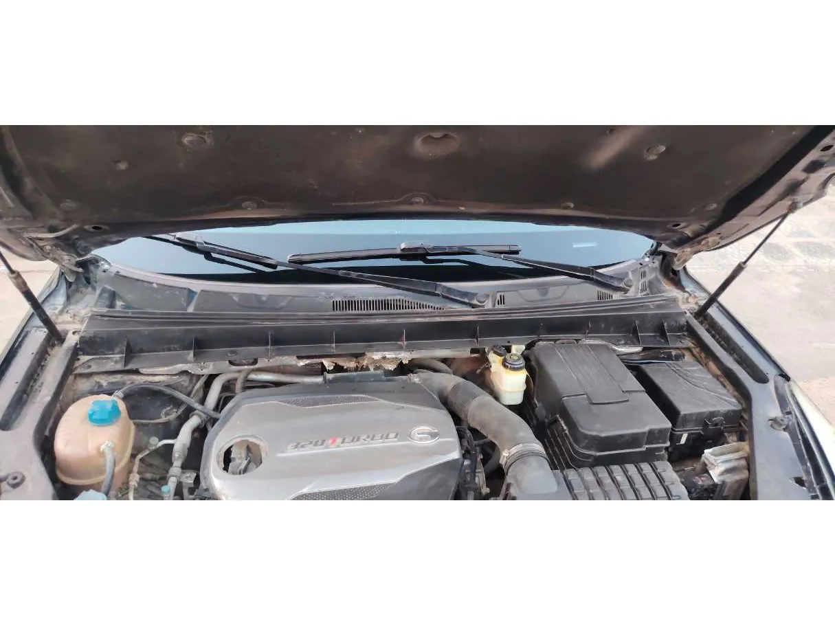 Car image 35