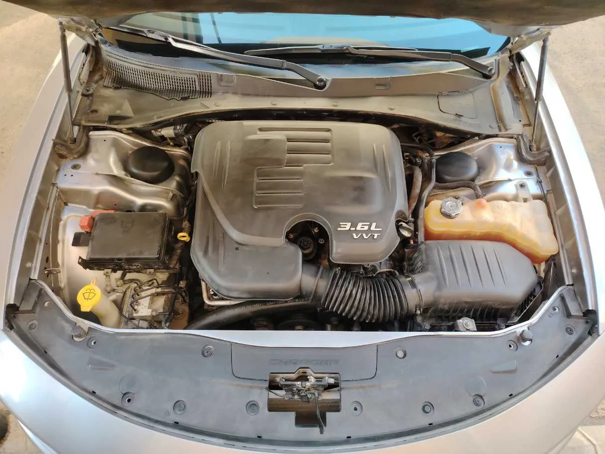 Car image 31