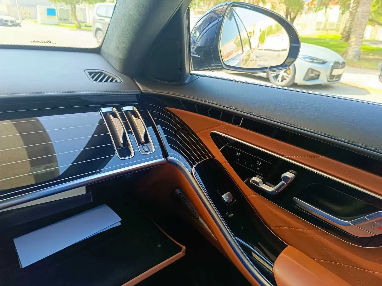 Car image 41