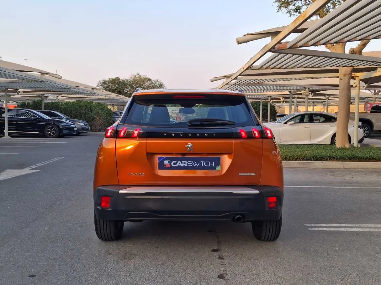Car image 6