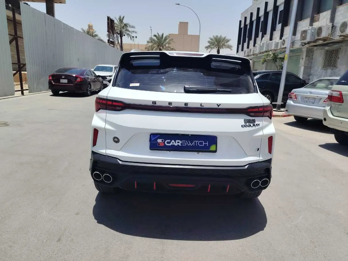 Car image 6