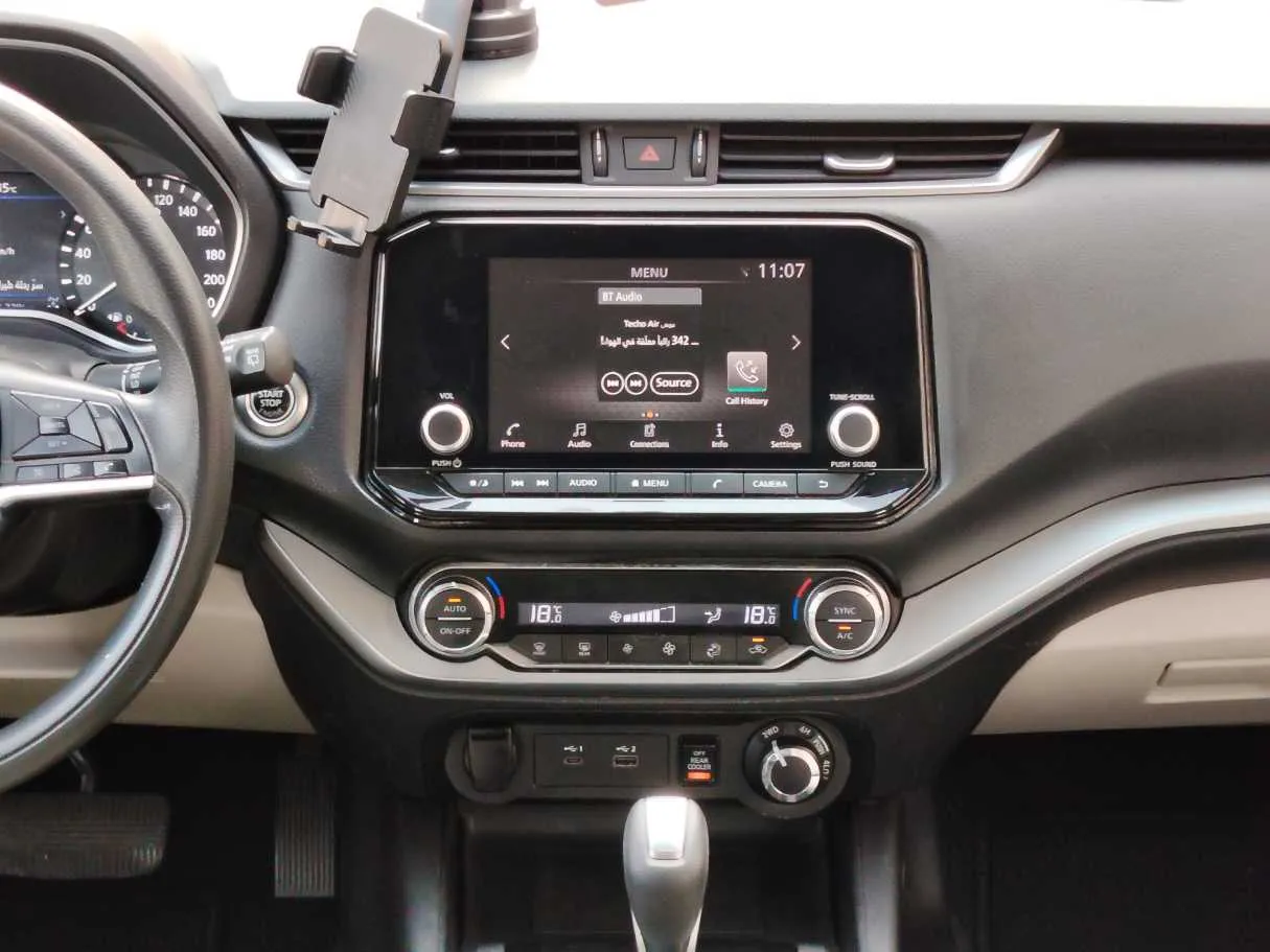 Car image 21