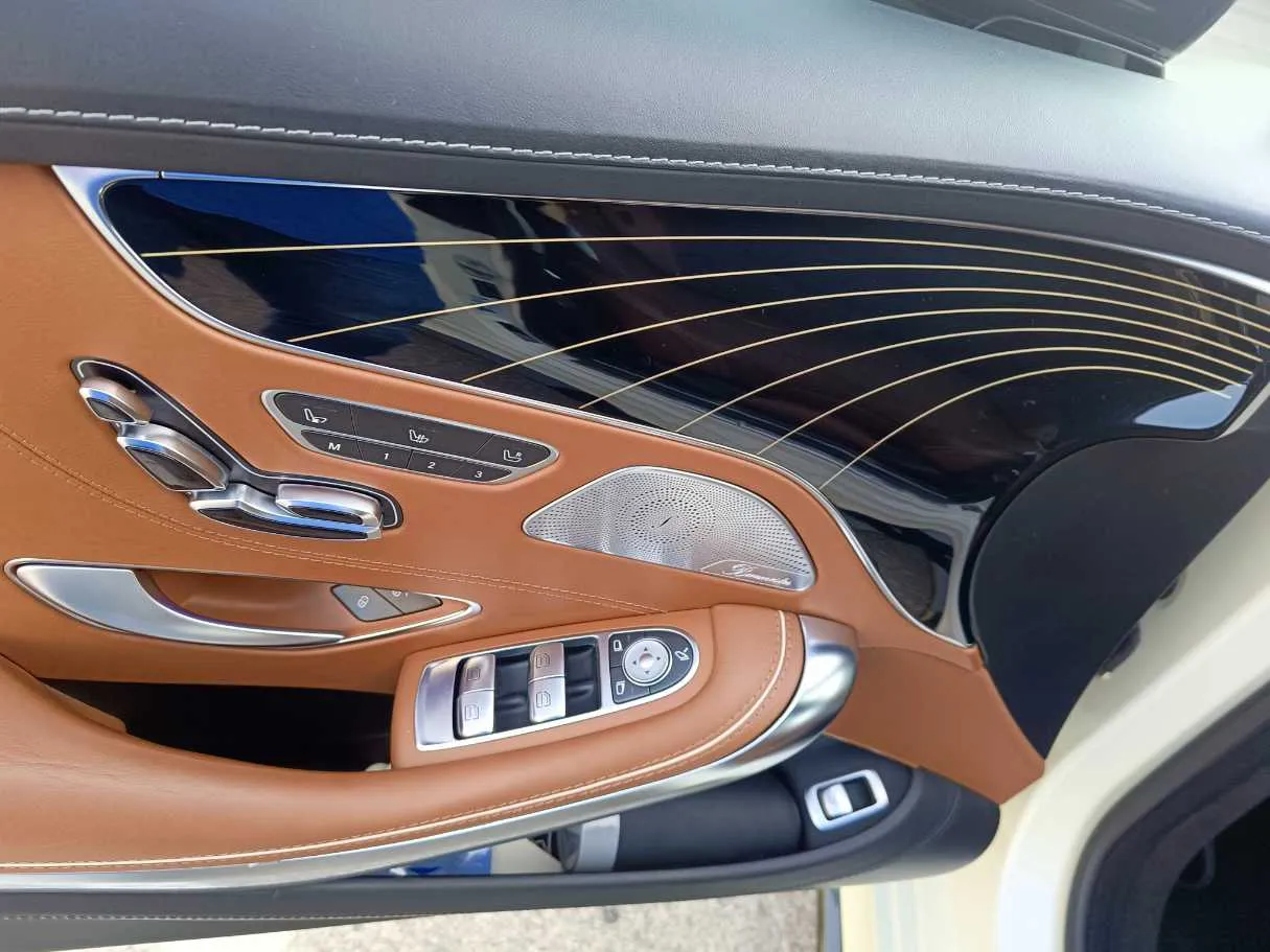 Car image 28