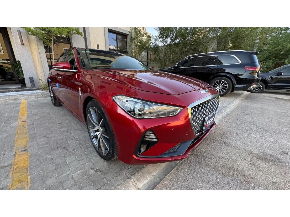 Car image 3